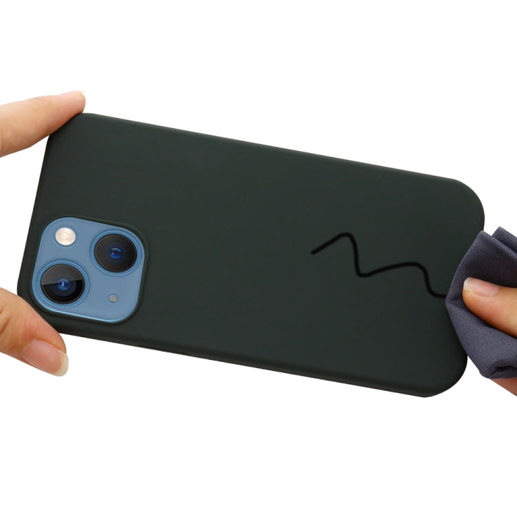 For iPhone 15 Shockproof Silicone Magsafe Phone Case(Dark Green) - iPhone 15 Cases by PMC TechLife | Online Shopping South Africa | PMC TechLife