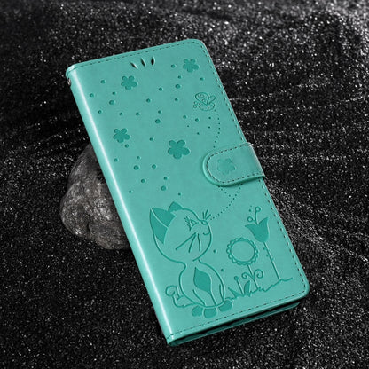 For Samsung Galaxy S25 / S24 5G Cat and Bee Embossed Flip Leather Phone Case(Green) - Galaxy S25 5G Cases by PMC Jewellery | Online Shopping South Africa | PMC Jewellery | Buy Now Pay Later Mobicred